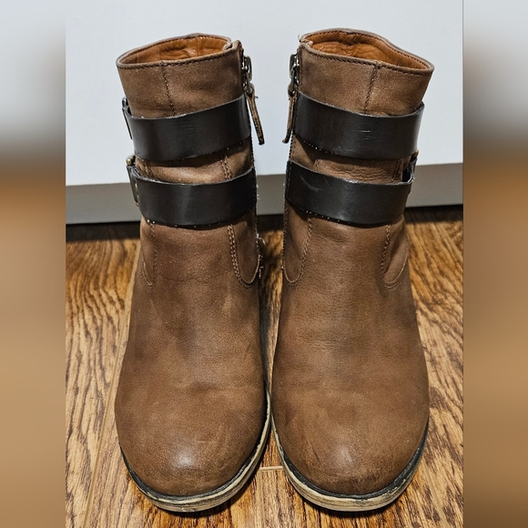 Franco Sarto Brown Ankle Boots with Buckle - Picture 2 of 10
